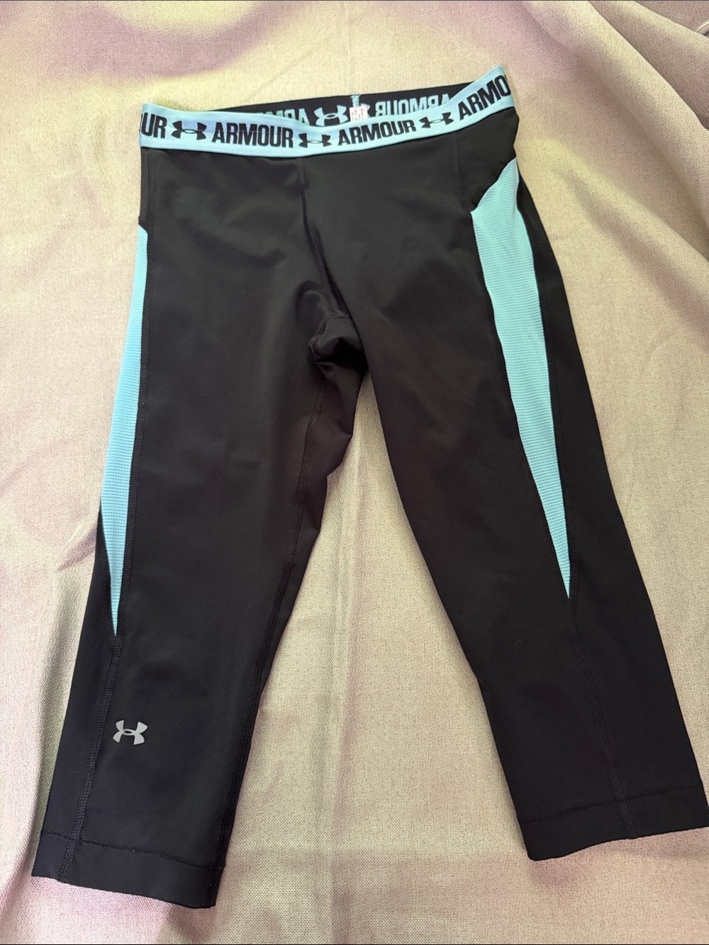 Women’s Under Armour Black Capri Leggings with Light Blue Panels